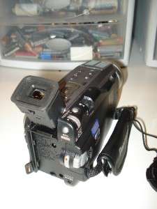 PANASONIC PV DV102D PALMCORDER MINI DV CAMCORDER  