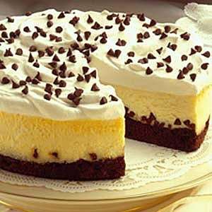 CHOCOLATE CHIP BROWNIE CHEESECAKE Recipe ~ EASY ~ RICH and CREAMY 