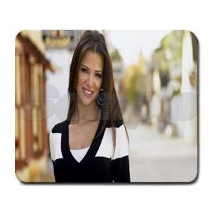 Alina Vacariu Rectangular Mouse Pad   9.25 x 7.75 Mouse Mat   Deluxe 