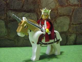 Lego Castle Kingdom Mini Figure Lion King Chrome Gold Helmet White 