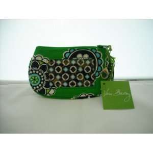   Vera Bradley Clip Zip ID Cupcake Green New With Tag 