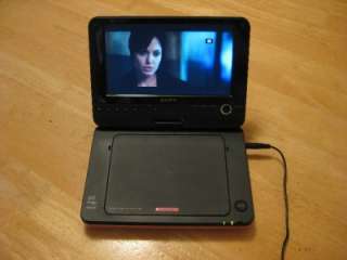 Sony 8 Rose Swivel Portable Dvd Player/ DVP FX820 027242735163  